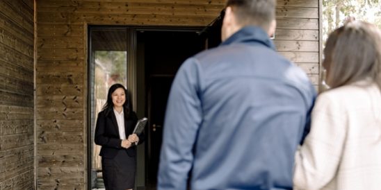 what-you-want-to-know-if-youre-pursuing-your-dream-of-homeownership-KCM-549×300-1