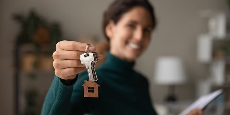 an-expert-gives-you-clarity-in-todays-housing-market-KCM